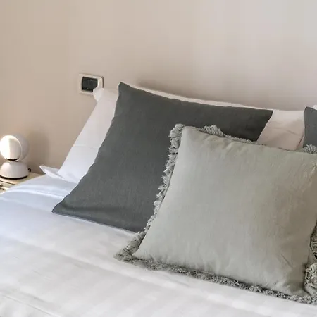 Apartment Porta Venezia Cozy Studio R&r *